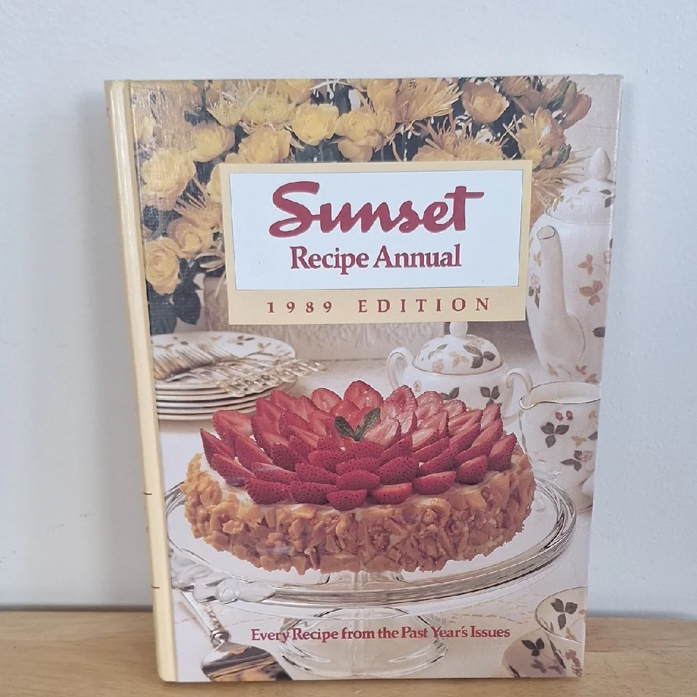 Vintage Sunset Recipe Annual 1989 Edition Hardcover Cookbook